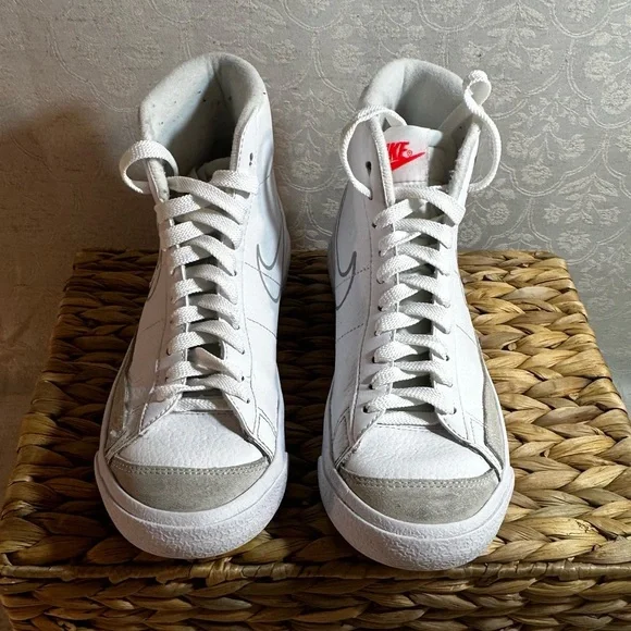 Nike Blazer Mid ’77 SE “Multi-Swoosh” – White / Multi | Youth 5.5 Women’s 7 - Picture 9 of 11